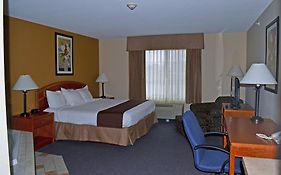 Paola Inn And Suites Paola Ks